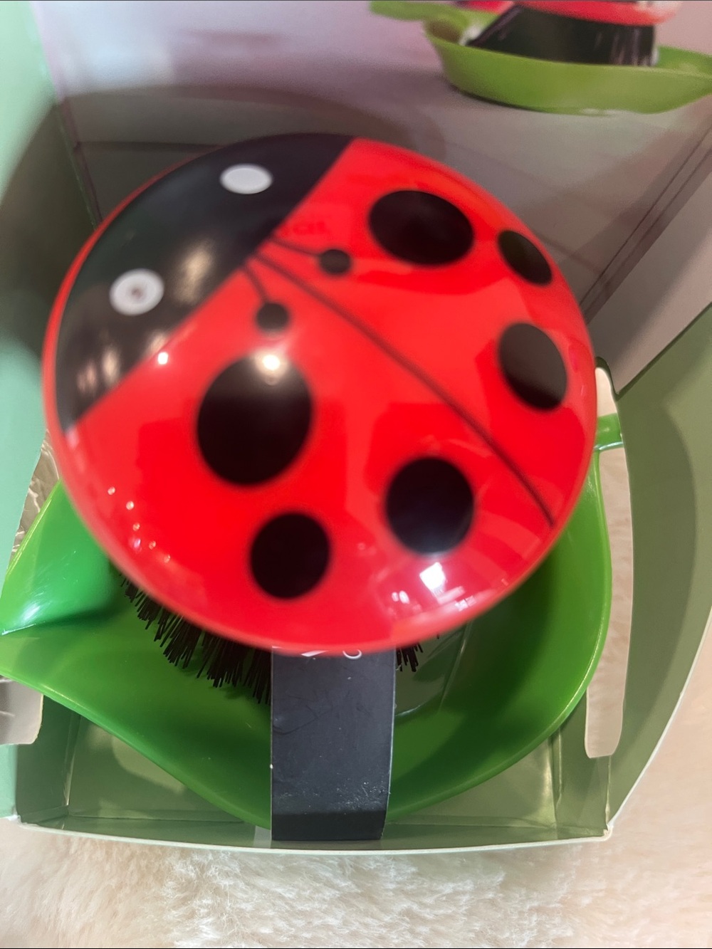 Ladybug Palm Dish Brush with Green Holder - Picture 6 of 6